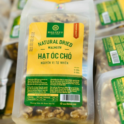 Hạt Óc Chó Vàng Tách Vỏ Mỹ / 500gr - HOLINUT