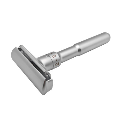 Dao cạo râu cổ điển 2000S