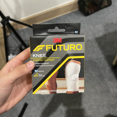 Băng bảo vệ đầu gối 3M Futuro 76587enr, dạng xỏ, size M, màu xám | Thương hiệu Mỹ