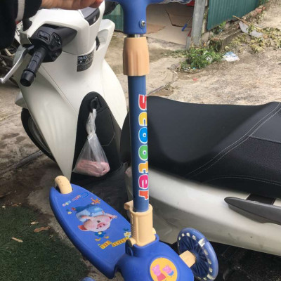 Xe Scooter Cho Bé Centosy - HY02, Họa Tiết Đáng Yêu Cao Cấp