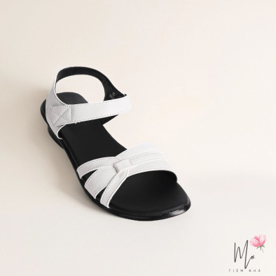 Sandal Biti