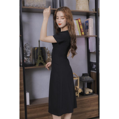 Váy Màu Đen Cúc Trước Thanh Lịch 23V008 Cao Cấp Pi Style