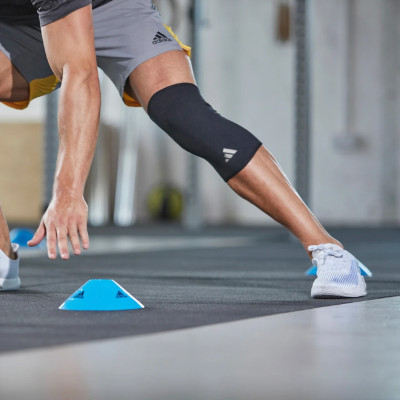 Bó Gối, Băng Gối Thể Thao Thun Co Giãn ADIDAS ADSU-1242WH Knee Support (1 Cái) - Hàng Chính Hãng