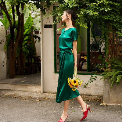 Áo Cổ V Cúc Phương TOP215 Thời trang thiết kế Hity