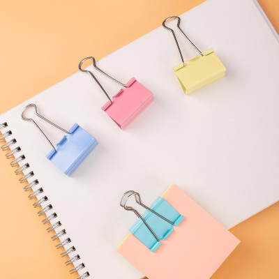 Kẹp Bướm Màu Deli 41mm 8552 