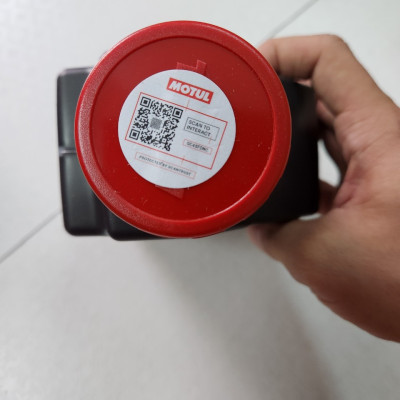 [Mẫu Mới] Nhớt cao cấp cho xe tay ga đời mới Motul Scooter Power LE 5W40 800ml tặng nhớt hộp số Motul Gear 80W90 120ml