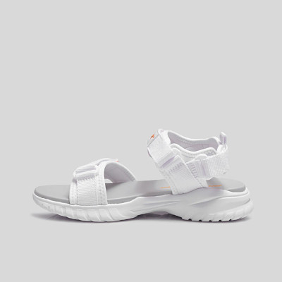 Sandal Biti