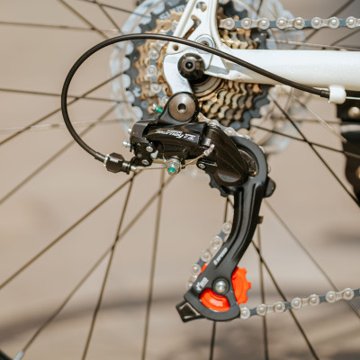 Xe đạp thể thao CALLI 2100 Khung nhôm không mối hàn