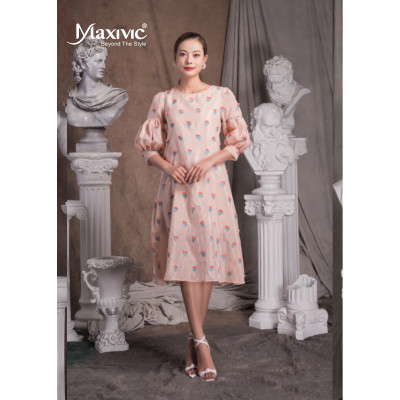 Đầm Voan Chữ A Strawberry Clump Tay Lồng Đèn Maxivic M082226