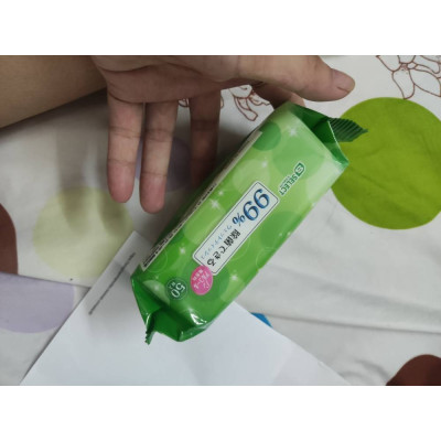Khăn ướt khử trùng và dưỡng ẩm S Select Nhật Bản ( không chứa cồn )