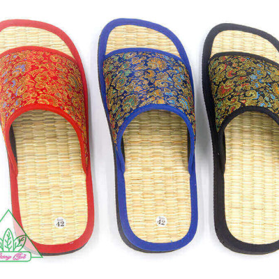 Dép chiếu Hương Quế DCQ-50 làm từ lụa tơ tằm - vải cotton - lớp đế cao su xốp cho đôi chân thơm - mát và khô thoáng - Xanh