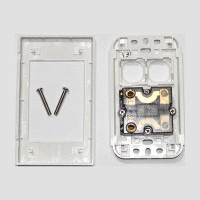 Ổ cắm đôi 2 chấu + 2 module hạt tròn Sino Vanlock S18U2XX
