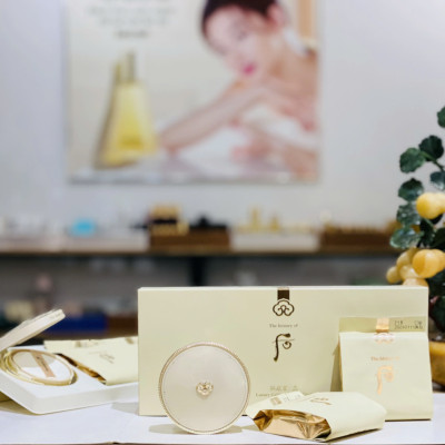 Bộ Phấn Nước Chống Lão Hóa Whoo Luxury Golden Cushion Glow SPF50/PA+++ Tone 1 da sáng