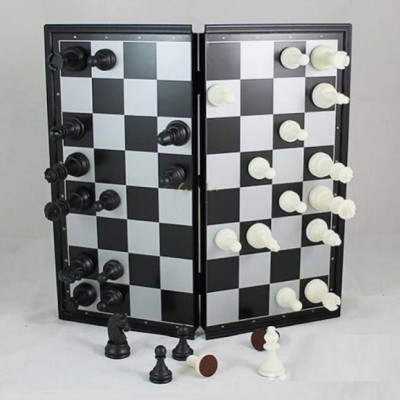 Bộ Cờ Vua Mini Hít Nam Châm Phát Triển Tư Duy Cho Bé Thỏa sức Sáng Tạo Kèm Quân Cờ - Hàng nhập khẩu