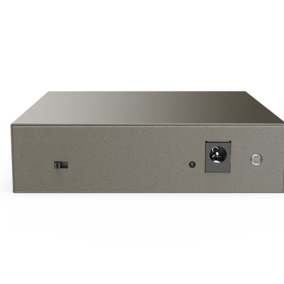 Bộ chia mạng switch 6 cổng 10/100Mbps TEF1106P-4-63W Tenda hàng chính hãng