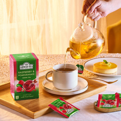 TRÀ XANH AHMAD ANH QUỐC - LỰU & MÂM XÔI (40g) - Raspberry & Pomegranate - Sự kết hợp hoàn hảo