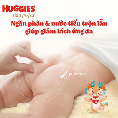Tã quần Huggies Skin Perfect Mega Jumbo L88+4 miếng với 2 vùng thấm giảm kích ứng da