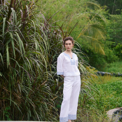 Áo Linen Thêu Thảo TOP233 thời trang thiết kế Hity