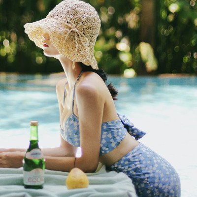 Bikini nữ 2 mảnh hoa nhí xanh, áo dáng croptop đệm mỏng, quần cạp cao, mẫu xinh xắn dễ mặc | KT068