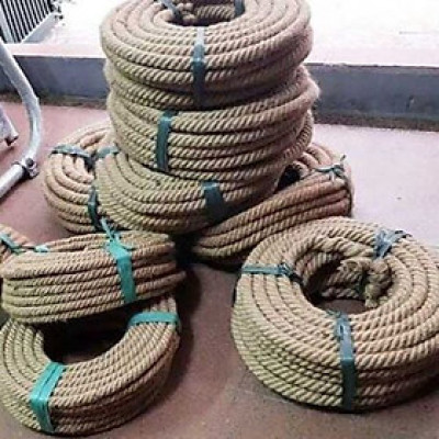 Cuộn dây thừng kéo co sợi đay dài 25m, đường kính 2cm - 2,7cm - 3cm sử dụng cho trò chơi tại các cơ quan, trường học.