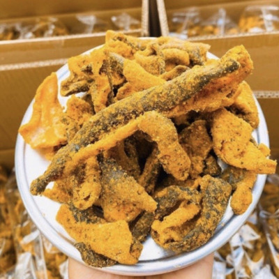 DA CÁ HỒI LẮC TRỨNG MUỐI TÂN LỘC PHÁT HŨ 200G