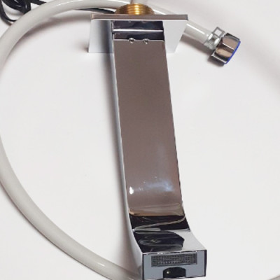 Vòi Nước Cảm Ứng Gắn Tường 1138 Hàng chính hãng