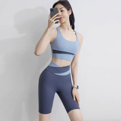 Đồ Thể Thao Nữ Tập Yoga Gym