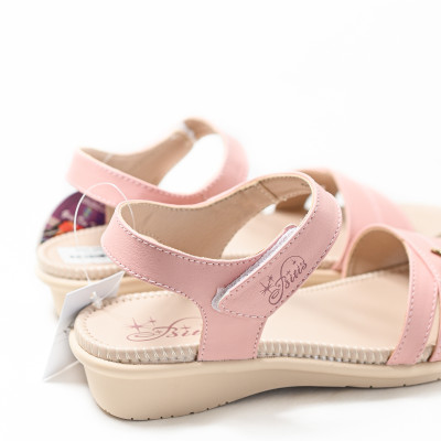 Sandal Biti