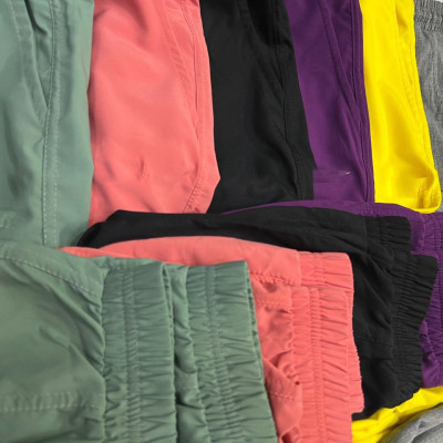 Quần Jogger Nữ Chất Vải Gió Dù Phong Cách Thể Thao