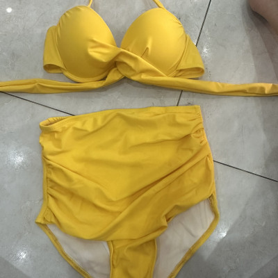Bikini Nữ Đi Biển Sexy