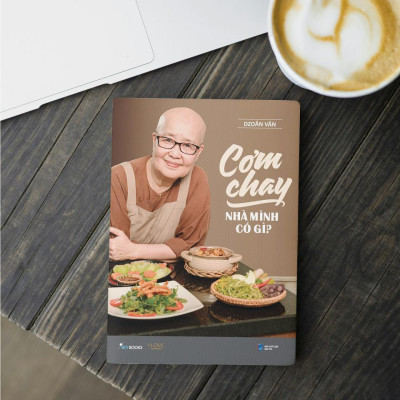 Sách - Cơm Chay Nhà Mình Có Gì? - AZ Việt Nam