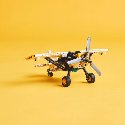 LEGO TECHNIC 42198 Đồ Chơi Lắp Ráp Máy Bay Cánh Quạt (333 Chi Tiết)