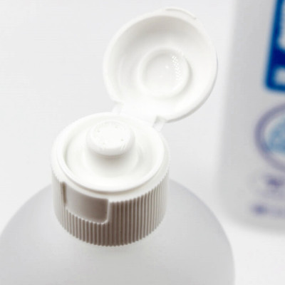 Nước Giặt Giày Cao Cấp Kose Kobini Nhật Bản (500ml)