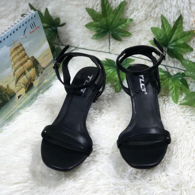 Sandal cao gót hot trend  trẻ trung năng động 20826
