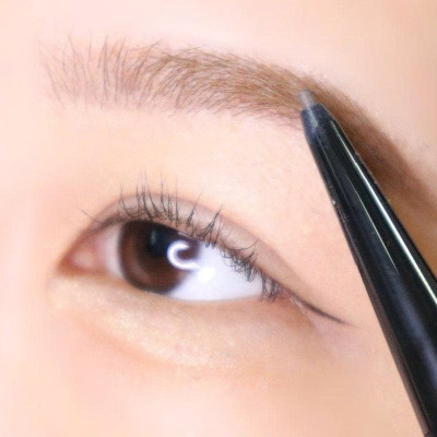 Bút Chì Sáp Kẻ Lông Mày Chống Lem Trôi ,Lõi Siêu Mịn Kissme Heavy Rotation Eyebrow Pencil (0,09g)