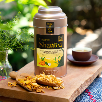 Hồng Trà Shan Tuyết Cổ Thụ Trái Cây Nhiệt Đới VHERBS Hộp 90G - Giúp Phòng Ngừa Và Hỗ Trợ Cải Thiện Các Bệnh Mãn Tính