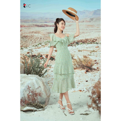 Đầm maxi lệch vai, bèo ngực, chân 2 tầng Tri