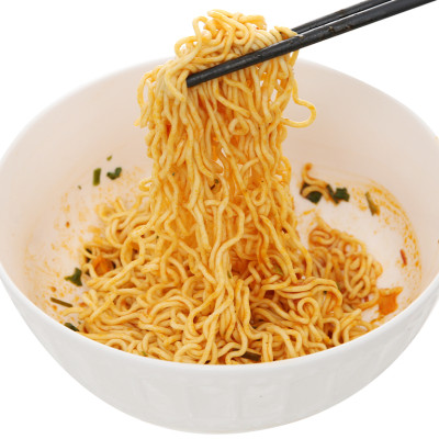 Thùng 30 gói mì trộn Omachi xốt Spaghetti 91g