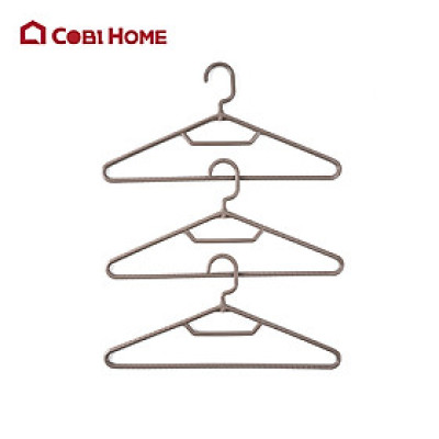 Móc nhựa treo quần áo màu be (Bộ 3 cái)