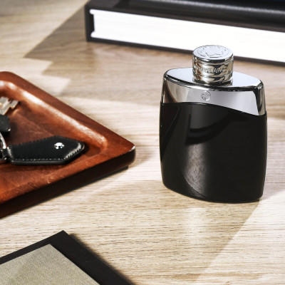 Tinh dầu nước hoa dạng xịt Montblanc Legend 10ml (mùi nam)