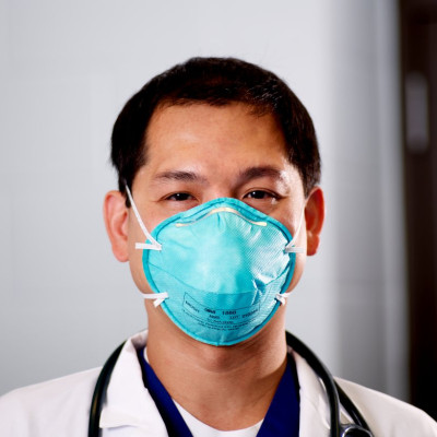 Khẩu trang kháng khuẩn, chống bụi, virus 3M 1860 (hộp 20 cái), tiêu chuẩn N95