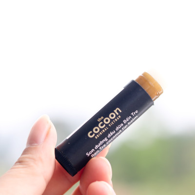 Combo Cà phê Đắk Lắk làm sạch da chết Cocoon 200ml + Son dưỡng dầu dừa Bến Tre Cocoon 5g