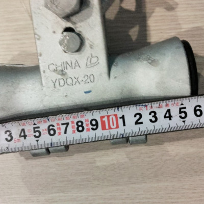 Bộ TREO cáp quang ADSS KV300 mã YDQX-20 hàng chính hãng