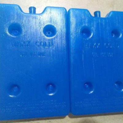 1 Hộp Đá khô hộp dùng cho quạt điều hoà