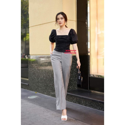 ÁO CỔ VUÔNG NHÚN THUN SANG CHẢNH