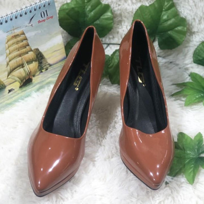 Giày nữ,Giày nữ cao gót hot trend trẻ trung năng động 21215