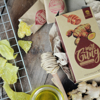 Combo Mãng Cầu Sấy Dẻo Hải Long (120g) + Mứt Gừng Nướng Mật Ong Hải Long (120g)