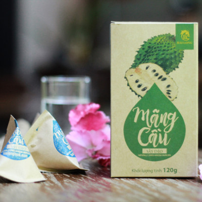 Combo Hạt Sen Sấy Hải Long (230g) + Mãng Cầu Sấy Dẻo Hải Long (120g)