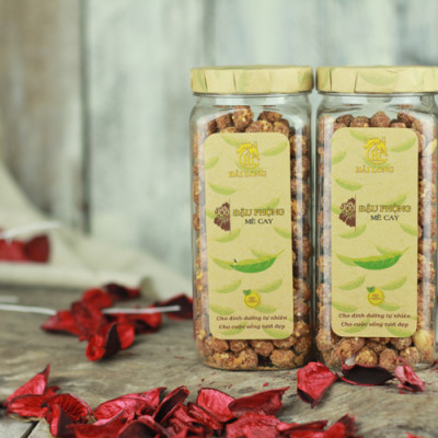 Combo Sen Sấy Gừng Mật Ong Hải Long (230g) + Đậu Phộng Mè Cay Hải Long (250g)